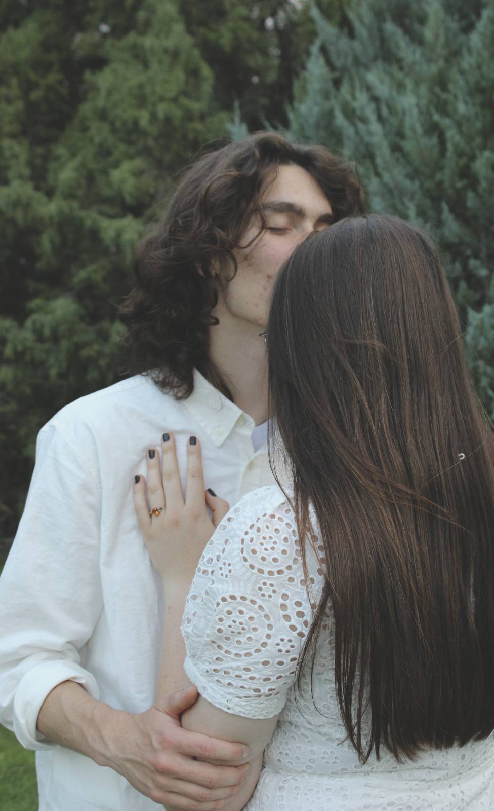 Engagement photo of Micah and Anjali